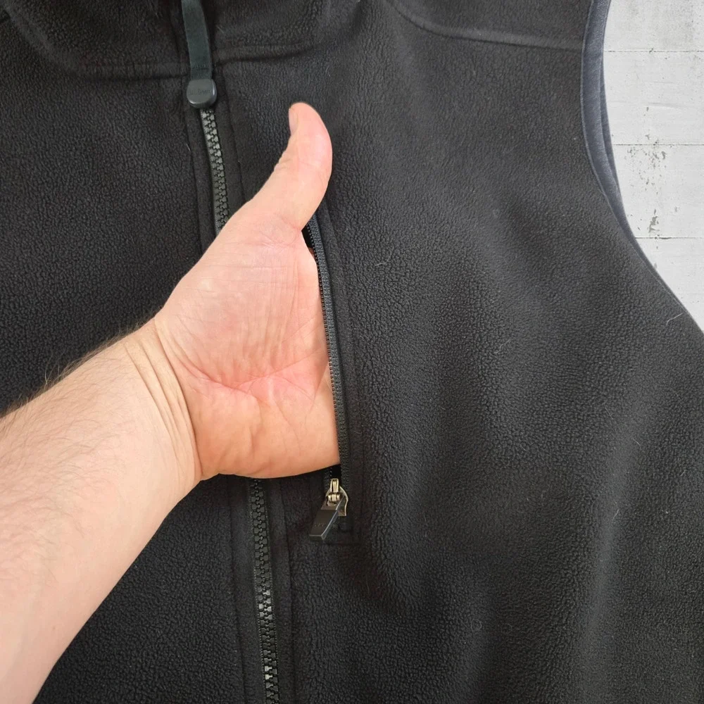 L L Bean Black Fleece Full Zip Gorpcore Mock Neck Sleeveless Vest Size Medium